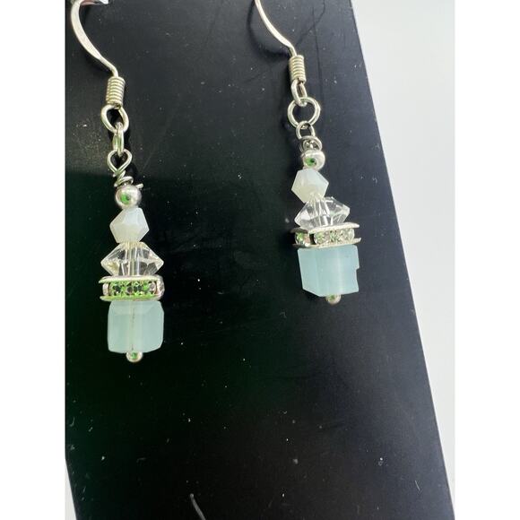 2 Pairs Handmade Earrings Turquoise Blue Crystal Dangle Sparkle New - Picture 4 of 6